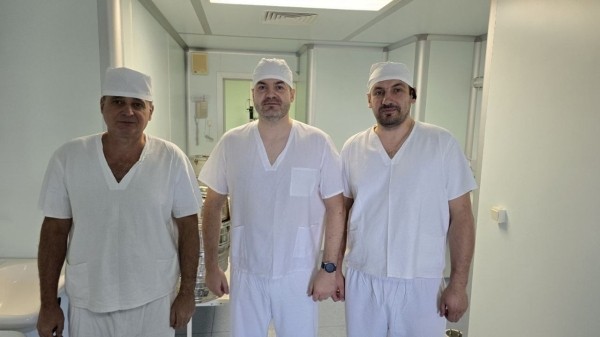 В Пинске медики впервые провели операцию с белорусским протезом на коленном суставе В Пинске медики впервые провели операцию с белорусским протезом на коленном суставе