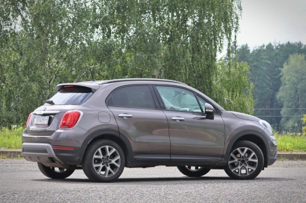 «Контрактный мотор из Владивостока — $600». Белорус пригнал Fiat 500X и четыре года не знает горя (почти) «Контрактный мотор из Владивостока — $600». Белорус пригнал Fiat 500X и четыре года не знает горя (почти)