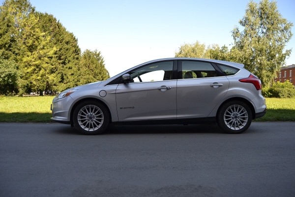 «Одна зарядная станция на весь город!» Житель Березы рассказал об эксплуатации электромобиля в условиях райцентра «Одна зарядная станция на весь город!» Житель Березы рассказал об эксплуатации электромобиля в условиях райцентра