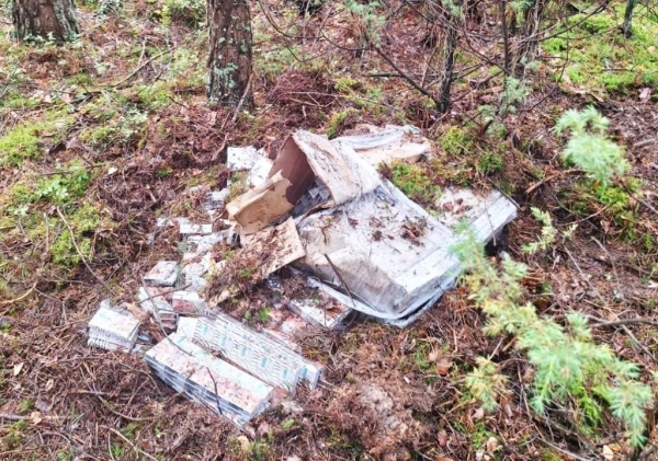 Белорусские сигареты на воздушном шаре пытались незаметно попасть в Литву Белорусские сигареты на воздушном шаре пытались незаметно попасть в Литву