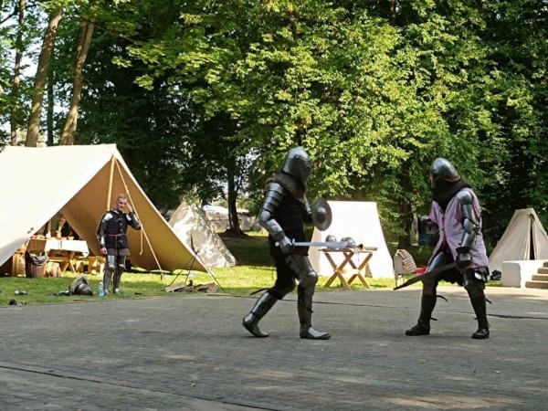 С домашним теплом и по старинным рецептам. В Брестском районе прошел гастрофест «Скокаўскія спасоўкі» С домашним теплом и по старинным рецептам. В Брестском районе прошел гастрофест «Скокаўскія спасоўкі»