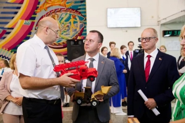 В Бресте состоялась традиционная августовская конференция, приуроченная к началу учебного года В Бресте состоялась традиционная августовская конференция, приуроченная к началу учебного года