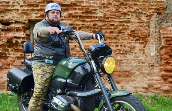 «Ни одного байкерского мероприятия не пропустил!» Житель Брестской области три года колесит на легендарном BMW R 1200C «Ни одного байкерского мероприятия не пропустил!» Житель Брестской области три года колесит на легендарном BMW R 1200C