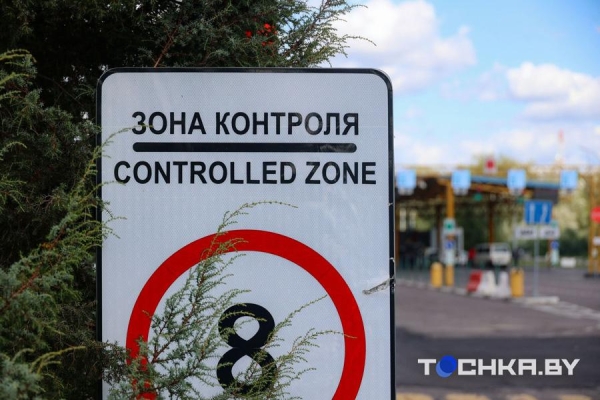 Больше суток мучений: как белорусы проходят польскую границу. Репортаж из Бреста Больше суток мучений: как белорусы проходят польскую границу. Репортаж из Бреста