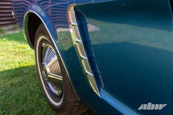 «Сам не знал, какое сокровище нашел». Как 60-летний Mustang 1/2 оказался в Беларуси «Сам не знал, какое сокровище нашел». Как 60-летний Mustang 1/2 оказался в Беларуси