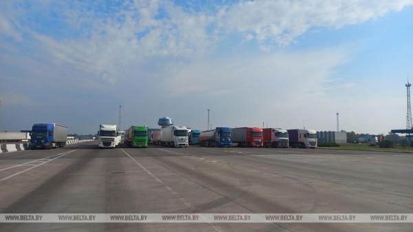 Строительство зон ожидания вблизи «Козловичей» и «Варшавского моста» завершат в 2025 году Строительство зон ожидания вблизи «Козловичей» и «Варшавского моста» завершат в 2025 году