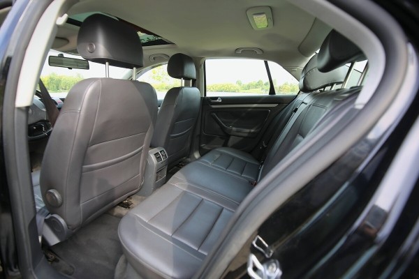 «За три месяца ни одного звонка!» Почему так сложно продать VW Jetta 2006 г. в.? «За три месяца ни одного звонка!» Почему так сложно продать VW Jetta 2006 г. в.?