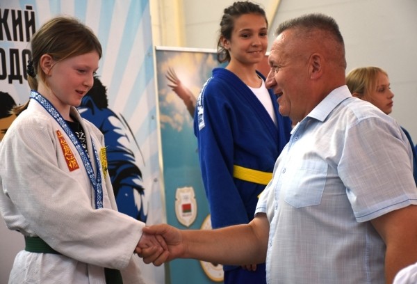 В Пружанском районе прошел республиканский турнир по дзюдо «Кубок единства» — большой фоторепортаж