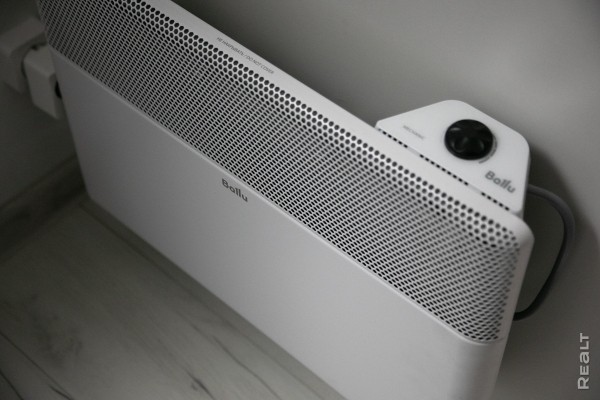 Белорусы построили дом из морского контейнера по туториалу на YouTube. Во сколько она обошлась? Белорусы построили дом из морского контейнера по туториалу на YouTube. Во сколько она обошлась?