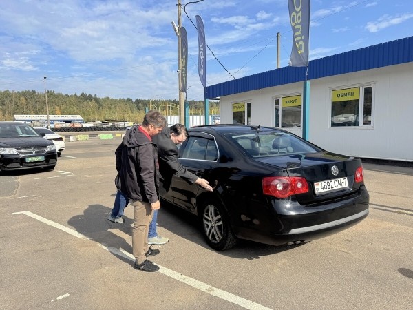 «За три месяца ни одного звонка!» Почему так сложно продать VW Jetta 2006 г. в.? «За три месяца ни одного звонка!» Почему так сложно продать VW Jetta 2006 г. в.?
