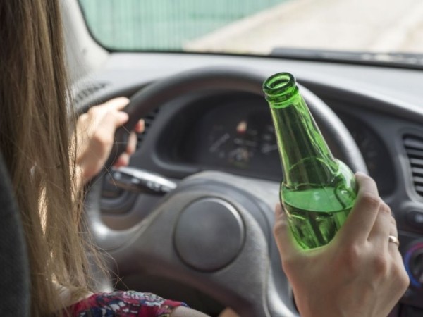 Важнейшая новость для водителей. Врач объяснил, после какого алкоголя лучше подольше не садиться за руль Важнейшая новость для водителей. Врач объяснил, после какого алкоголя лучше подольше не садиться за руль