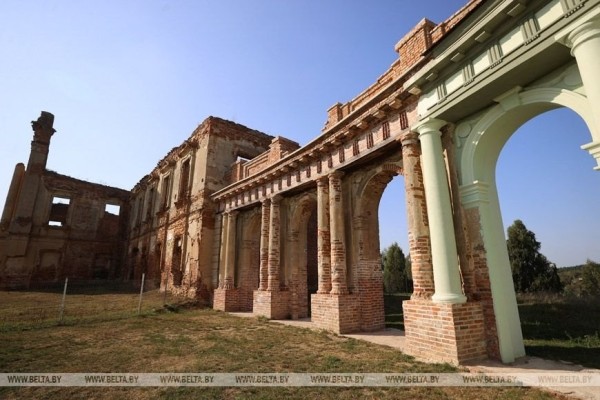 Какие секреты Сапег скрывает Ружанский дворец? Прогулялись по его коридорам Какие секреты Сапег скрывает Ружанский дворец? Прогулялись по его коридорам