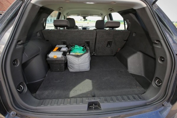 Машина — по низу рынка. И не берут... Почему так сложно продать свежий Chevrolet Equinox из Америки? Машина — по низу рынка. И не берут... Почему так сложно продать свежий Chevrolet Equinox из Америки?