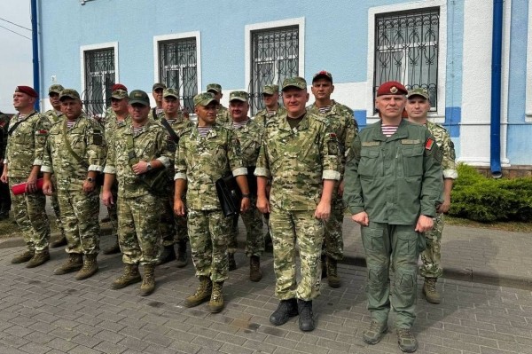 В Столине идут учения. Эффектные кадры В Столине идут учения. Эффектные кадры