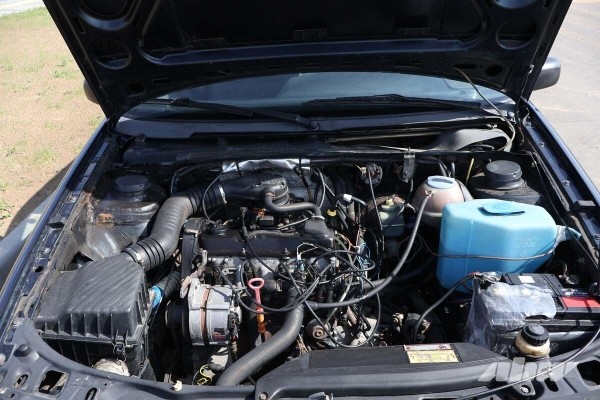 Знаковая машина? Покатались на 34-летнем Volkswagen Passat B3 Знаковая машина? Покатались на 34-летнем Volkswagen Passat B3