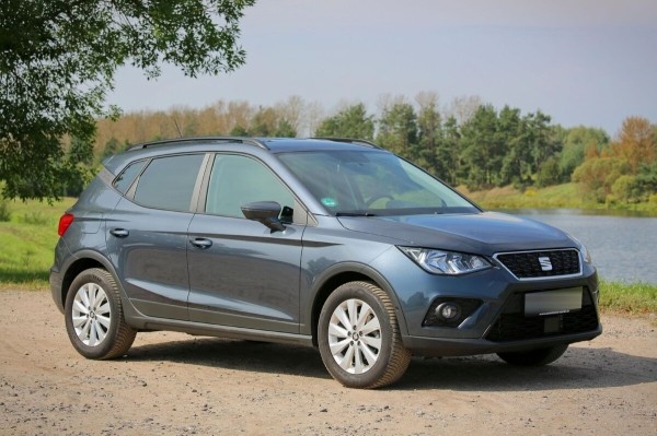 «Обошёлся дешевле €11 тысяч». Белорус честно поделился затратами на покупку Seat Arona 1.0 TGI из ЕС «Обошёлся дешевле €11 тысяч». Белорус честно поделился затратами на покупку Seat Arona 1.0 TGI из ЕС