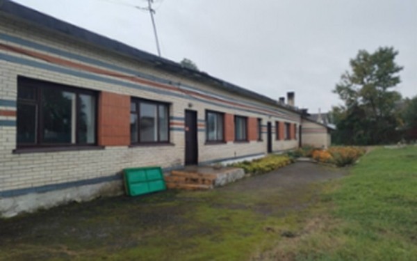 Аукцион продолжался более двух часов. За бывший детский сад в Барановичском районе боролись три участника Аукцион продолжался более двух часов. За бывший детский сад в Барановичском районе боролись три участника