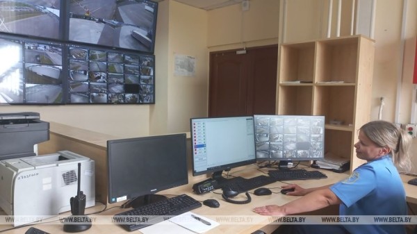 Новый инспекционно-досмотровый комплекс монтируют в пункте пропуска «Козловичи» Новый инспекционно-досмотровый комплекс монтируют в пункте пропуска «Козловичи»