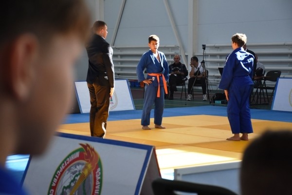 В Пружанском районе прошел республиканский турнир по дзюдо «Кубок единства» — большой фоторепортаж