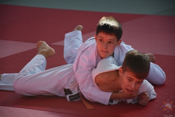 В Пружанском районе прошел республиканский турнир по дзюдо «Кубок единства» — большой фоторепортаж