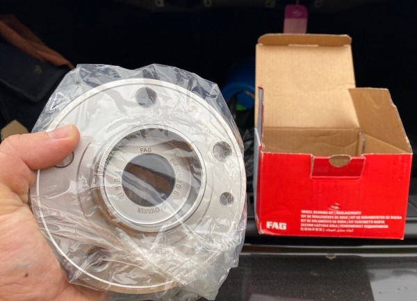 «Белорусский паспорт показываешь — до свидания, пан!» Реально ли сегодня привезти автозапчасти из Польши? Спросили у челноков «Белорусский паспорт показываешь — до свидания, пан!» Реально ли сегодня привезти автозапчасти из Польши? Спросили у челноков