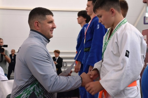 В Пружанском районе прошел республиканский турнир по дзюдо «Кубок единства» — большой фоторепортаж