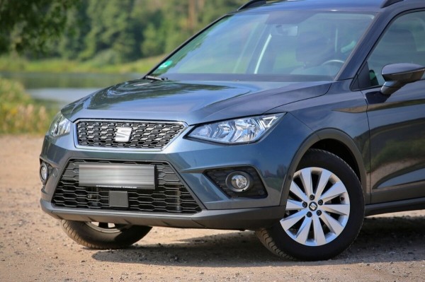 «Обошёлся дешевле €11 тысяч». Белорус честно поделился затратами на покупку Seat Arona 1.0 TGI из ЕС «Обошёлся дешевле €11 тысяч». Белорус честно поделился затратами на покупку Seat Arona 1.0 TGI из ЕС