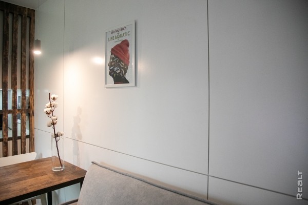 Белорусы построили дом из морского контейнера по туториалу на YouTube. Во сколько она обошлась? Белорусы построили дом из морского контейнера по туториалу на YouTube. Во сколько она обошлась?