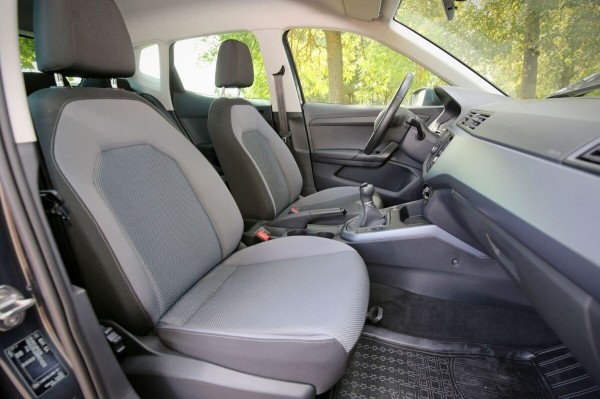 «Обошёлся дешевле €11 тысяч». Белорус честно поделился затратами на покупку Seat Arona 1.0 TGI из ЕС «Обошёлся дешевле €11 тысяч». Белорус честно поделился затратами на покупку Seat Arona 1.0 TGI из ЕС