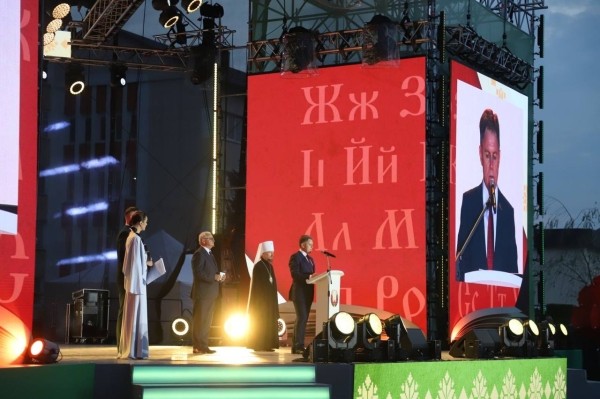 Видео праздничного фейерверка в Ивацевичах Видео праздничного фейерверка в Ивацевичах