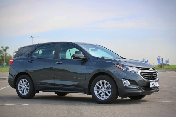 Машина — по низу рынка. И не берут... Почему так сложно продать свежий Chevrolet Equinox из Америки? Машина — по низу рынка. И не берут... Почему так сложно продать свежий Chevrolet Equinox из Америки?