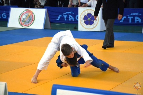 В Пружанском районе прошел республиканский турнир по дзюдо «Кубок единства» — большой фоторепортаж