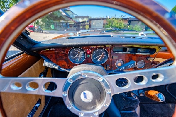 Белорус привёз из Германии редкий Triumph Spitfire 1979 г. в. Сколько стоила машина?