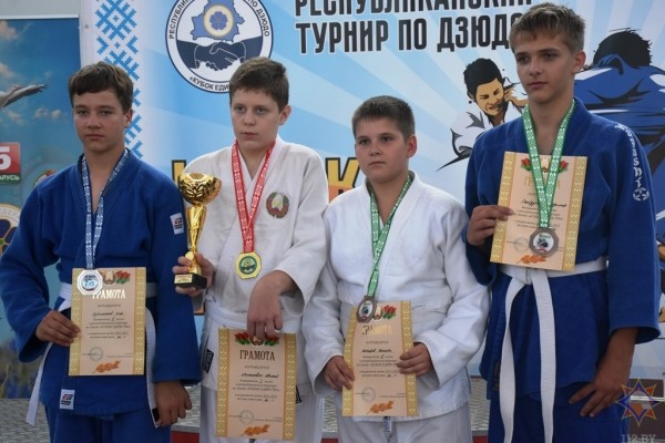 В Пружанском районе прошел республиканский турнир по дзюдо «Кубок единства» — большой фоторепортаж