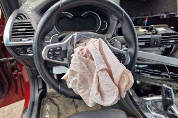 В Беларуси за аварийный BMW X4 шла азартная борьба на аукционе: кто победил В Беларуси за аварийный BMW X4 шла азартная борьба на аукционе: кто победил