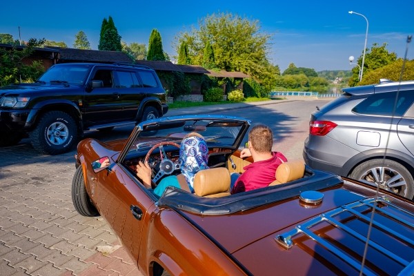 Белорус привёз из Германии редкий Triumph Spitfire 1979 г. в. Сколько стоила машина?