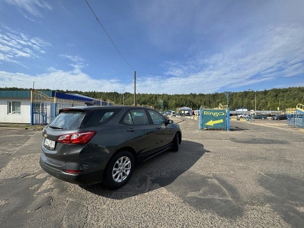 Машина — по низу рынка. И не берут... Почему так сложно продать свежий Chevrolet Equinox из Америки? Машина — по низу рынка. И не берут... Почему так сложно продать свежий Chevrolet Equinox из Америки?