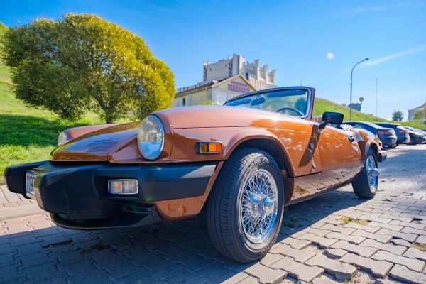 Белорус привёз из Германии редкий Triumph Spitfire 1979 г. в. Сколько стоила машина?