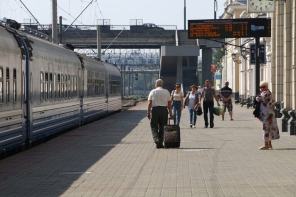 Проводник поезда. 18-летняя брестчанка рассказала о работе и романтике выбранного пути Проводник поезда. 18-летняя брестчанка рассказала о работе и романтике выбранного пути