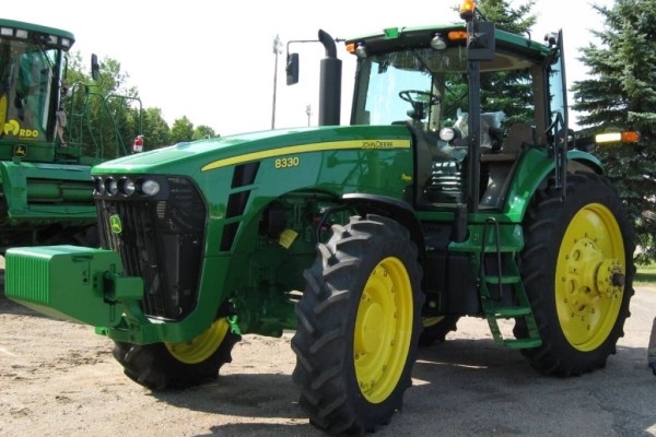 У дорогого трактора «разморозился» двигатель – кому предъявили иск на 4700 рублей? У дорогого трактора «разморозился» двигатель – кому предъявили иск на 4700 рублей?