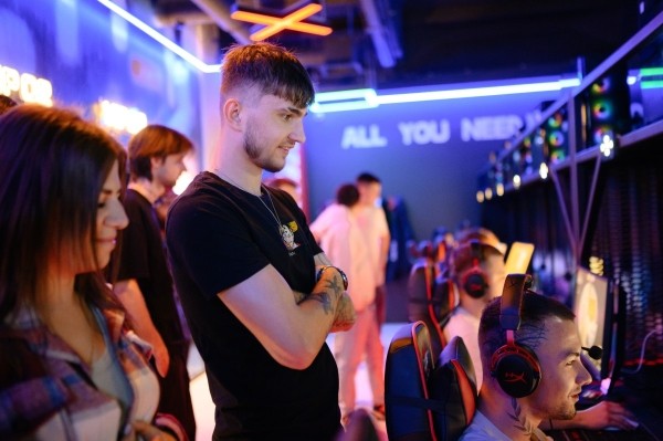 НОВОСТЬ для геймеров: в Бресте открылся крутой компьютерный клуб «CyberX»! Фотоотчёт и цены НОВОСТЬ для геймеров: в Бресте открылся крутой компьютерный клуб «CyberX»! Фотоотчёт и цены