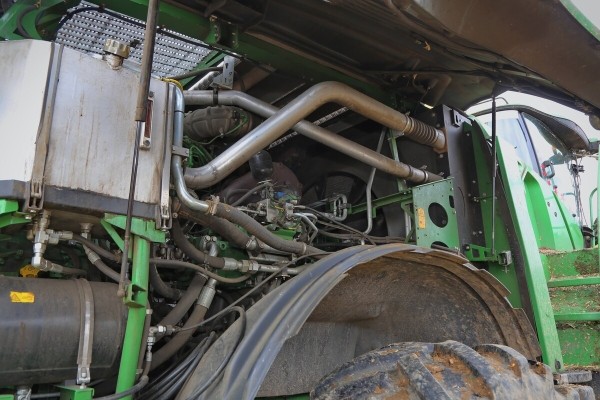 «Днёвка» — 168 рублей! Сколько зарабатывает механизатор на кормоуборочном комбайне John Deere «Днёвка» — 168 рублей! Сколько зарабатывает механизатор на кормоуборочном комбайне John Deere