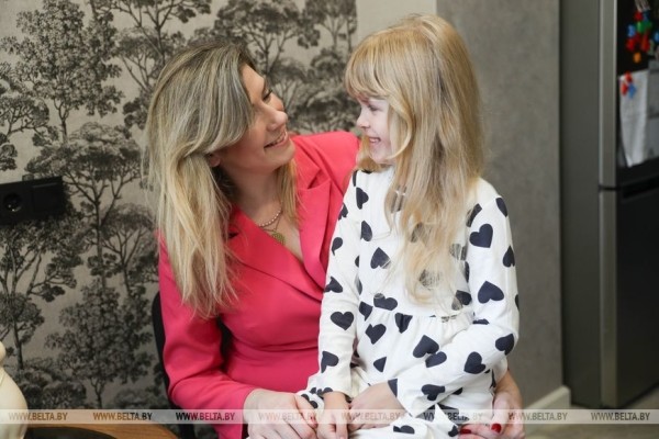 Жительница Бреста в декрете нашла хобби, а субсидия помогла превратить его в бизнес Жительница Бреста в декрете нашла хобби, а субсидия помогла превратить его в бизнес