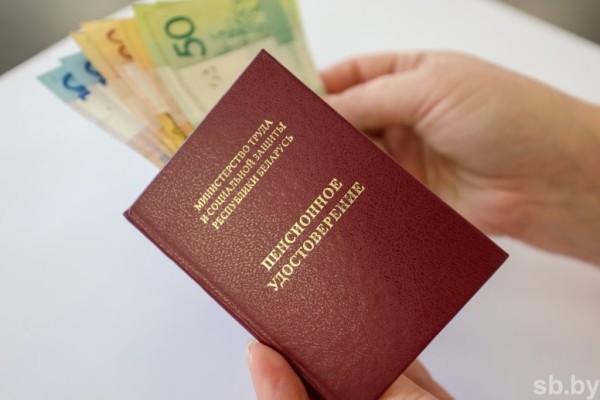 Работающим пенсионерам отменили ограничения по размеру пенсий – указ подписан