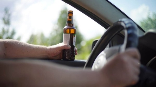 После скольких бутылок «нулевки» можно лишиться водительских прав? Ответ ГАИ После скольких бутылок «нулевки» можно лишиться водительских прав? Ответ ГАИ