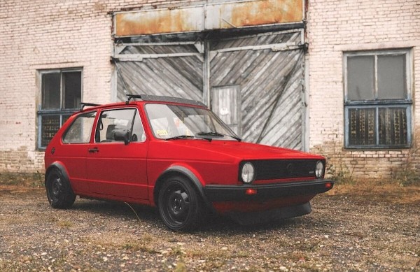 Парень из Брестской области рассказал о владении старым «Гольфиком». За сколько он его купил? Парень из Брестской области рассказал о владении старым «Гольфиком». За сколько он его купил?