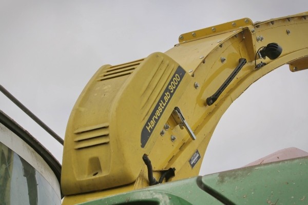 «Днёвка» — 168 рублей! Сколько зарабатывает механизатор на кормоуборочном комбайне John Deere «Днёвка» — 168 рублей! Сколько зарабатывает механизатор на кормоуборочном комбайне John Deere