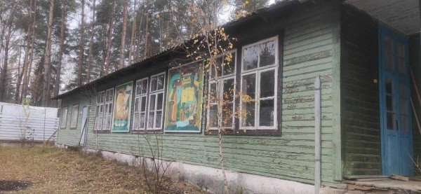 Под Брестом можно купить корпуса бывшего пионерского лагеря Под Брестом можно купить корпуса бывшего пионерского лагеря
