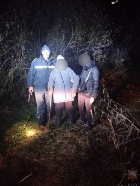 Пошла за грибами и потерялась. В Пинском районе волонтеры и спасатели нашли пенсионерку Пошла за грибами и потерялась. В Пинском районе волонтеры и спасатели нашли пенсионерку