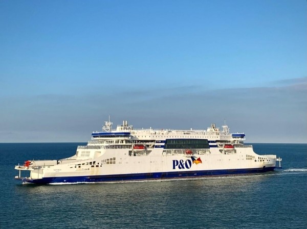 Белорус 10 лет работал водителем в МЧС, а потом стал дальнобойщиком. Вот что он рассказал Белорус 10 лет работал водителем в МЧС, а потом стал дальнобойщиком. Вот что он рассказал